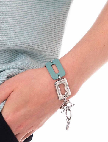 Medium Ring Feature Linked Bracelet with One Leather Piece | Duck Egg