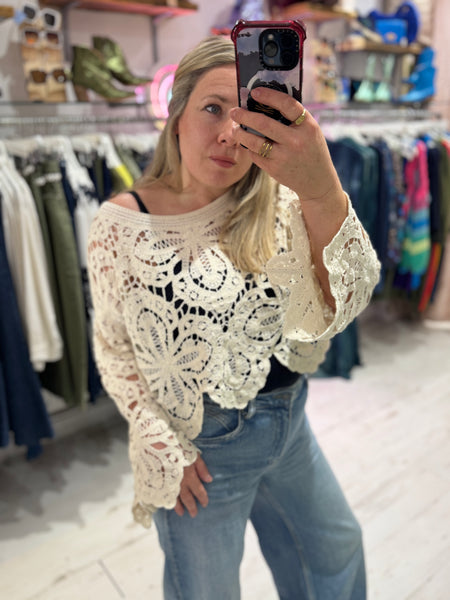 Crochet Long Sleeved Cropped Top | Cream