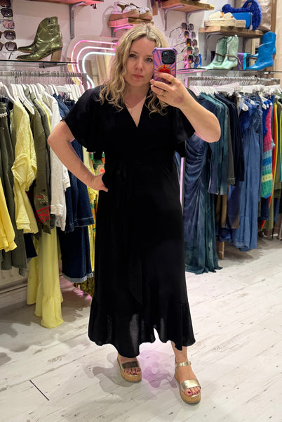 Ruffle Detail Wrap Midi Dress | Black