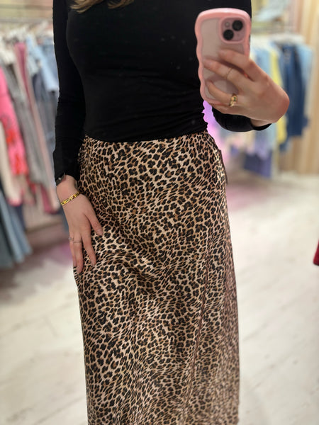 Leopard Print Midi Skirt