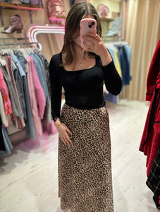 Leopard Print Midi Skirt