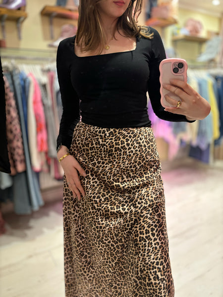 Leopard Print Midi Skirt