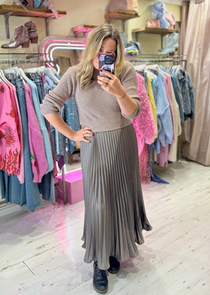 Fenna 2-in-1 Effect Pleated Jumper Dress | Taupe