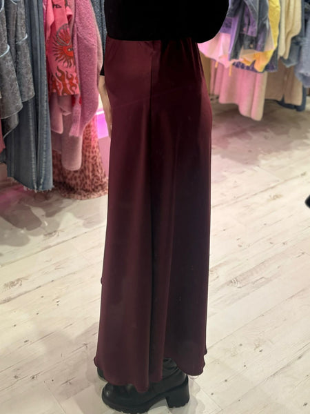 Ashley Satin Maxi Skirt | Burgundy