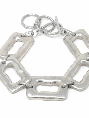 Medium Ring Feature Linked Bracelet